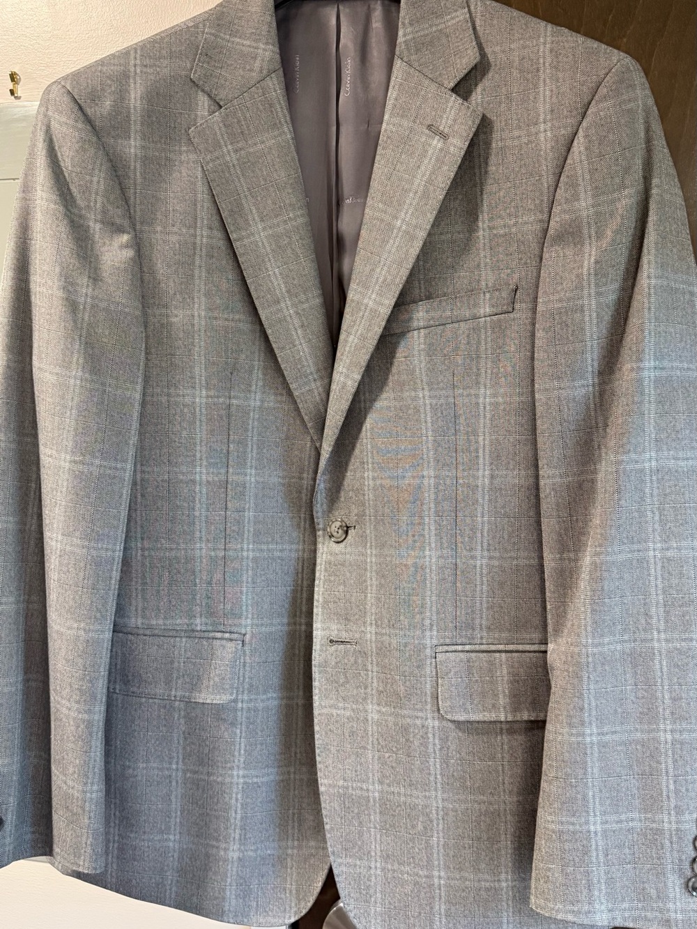 Calvin Klein Light Gray Windowpane Plaid Sport Coat - Picture 2 of 10